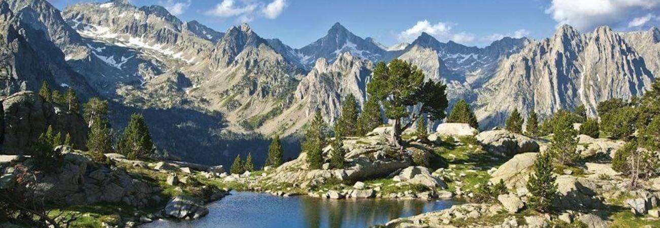 Apartaments Sort Pirineus Екстер'єр фото
