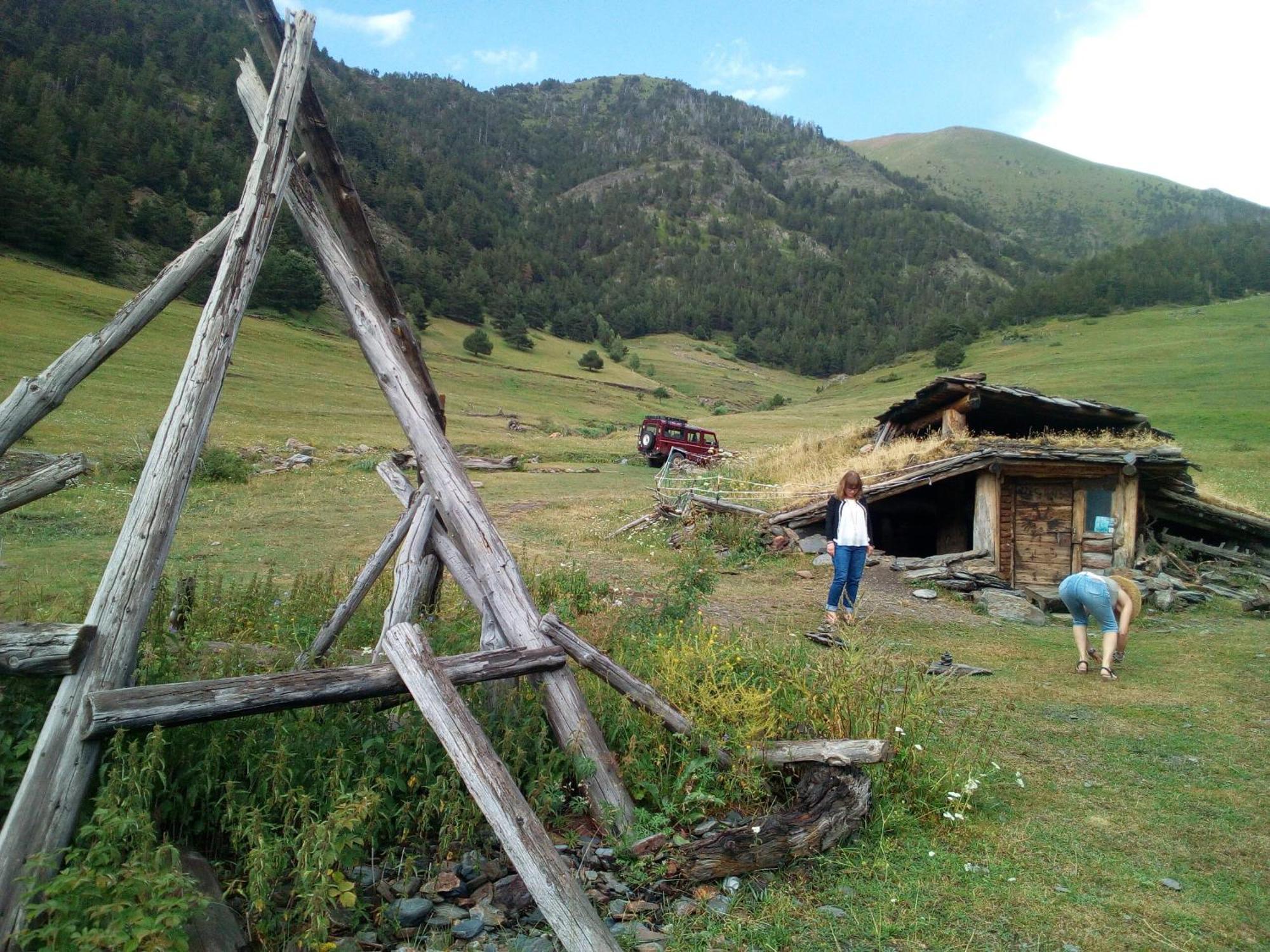 Apartaments Sort Pirineus Екстер'єр фото